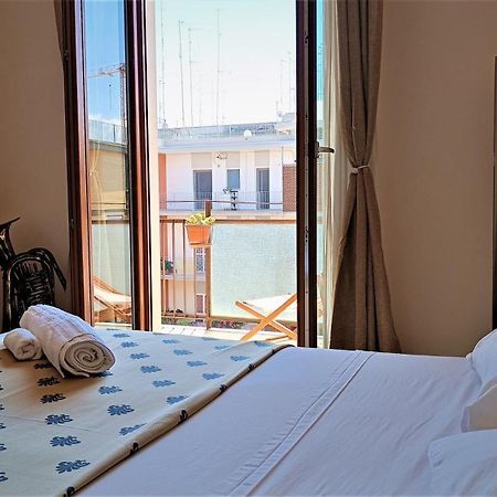 Casa Kennedy Apartment Bari Bagian luar foto