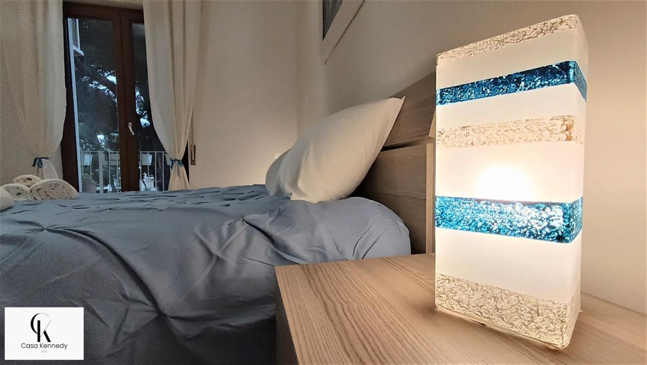 Casa Kennedy Apartment Bari Bagian luar foto