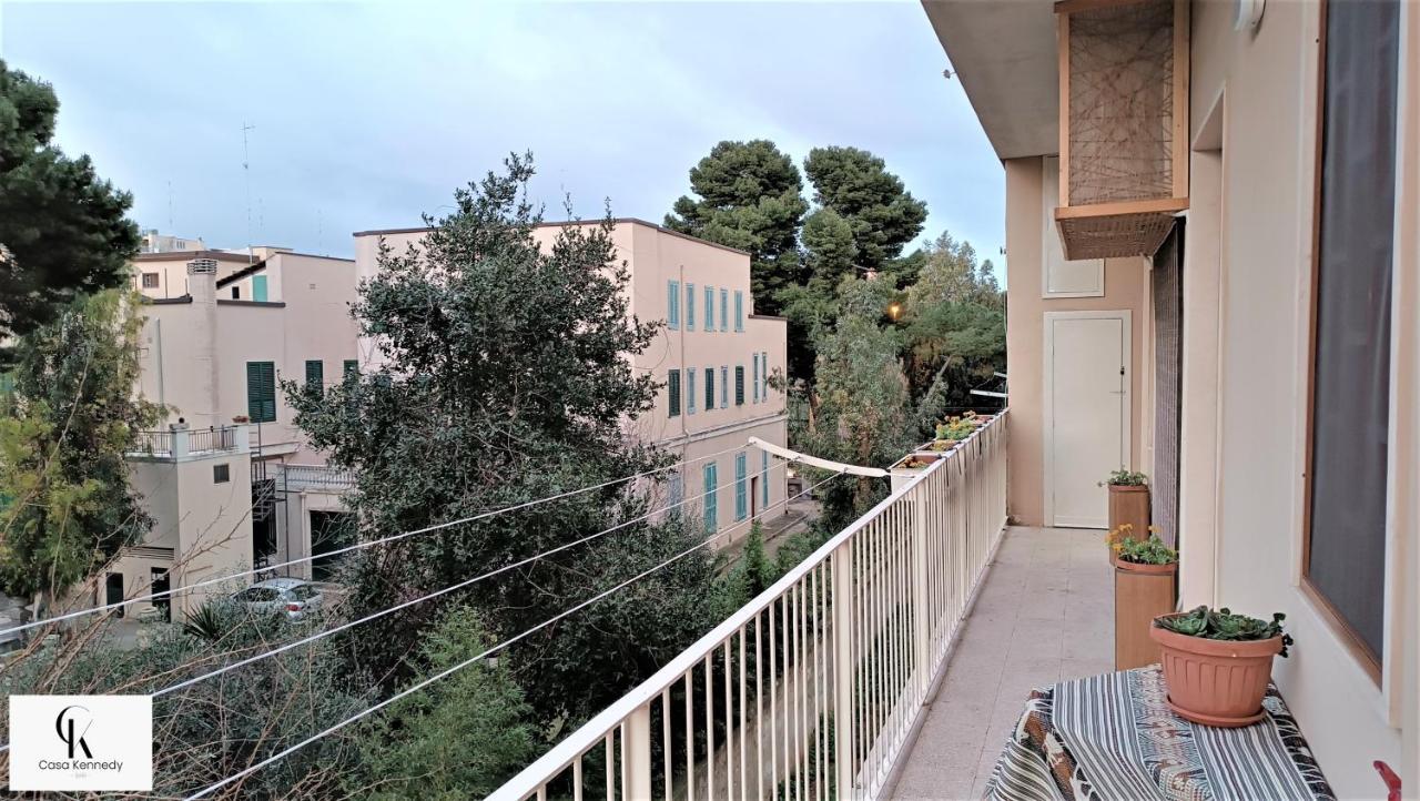 Casa Kennedy Apartment Bari Bagian luar foto