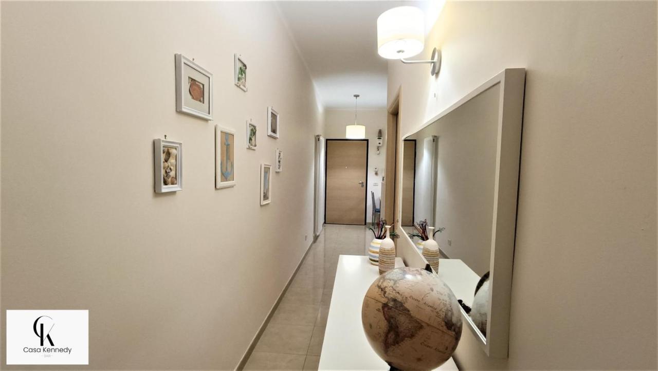 Casa Kennedy Apartment Bari Bagian luar foto