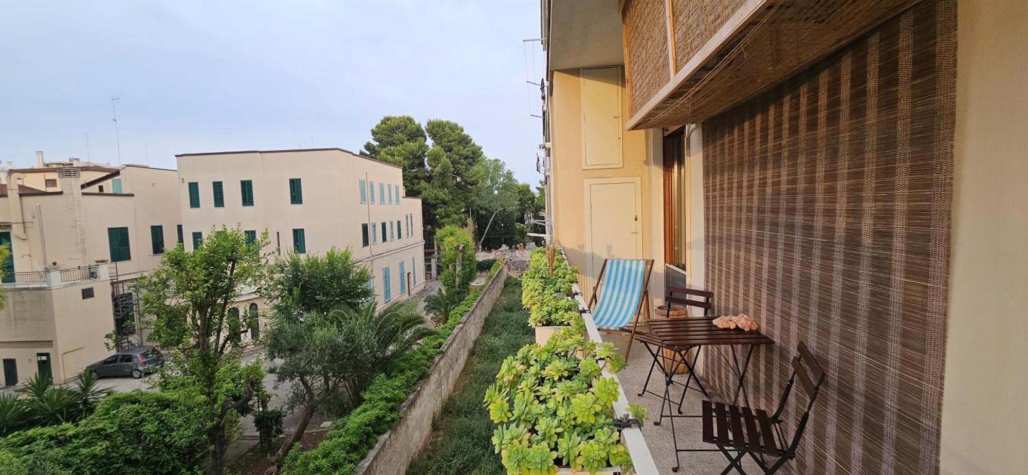 Casa Kennedy Apartment Bari Bagian luar foto